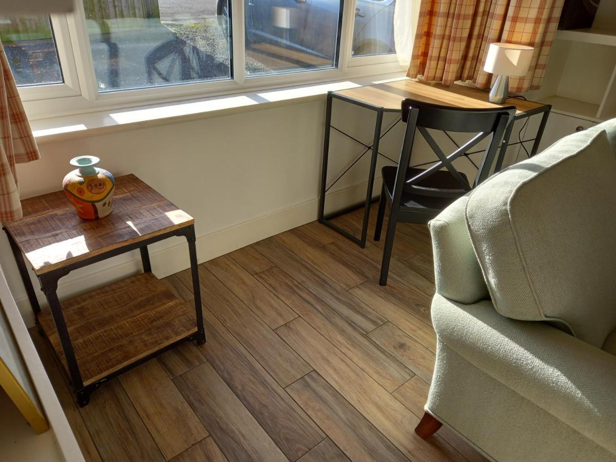Вилла Grange Croft Ben Rhydding Экстерьер фото